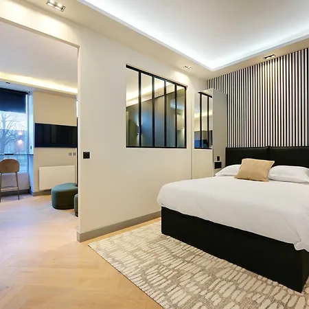 Apartment Elegant Close To The Eiffel Tower